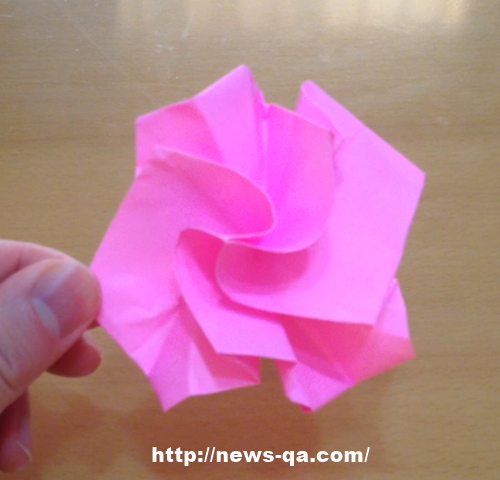 花の折り紙の簡単な折り方 子供が作る定番はコレ ニュースｑ ａ